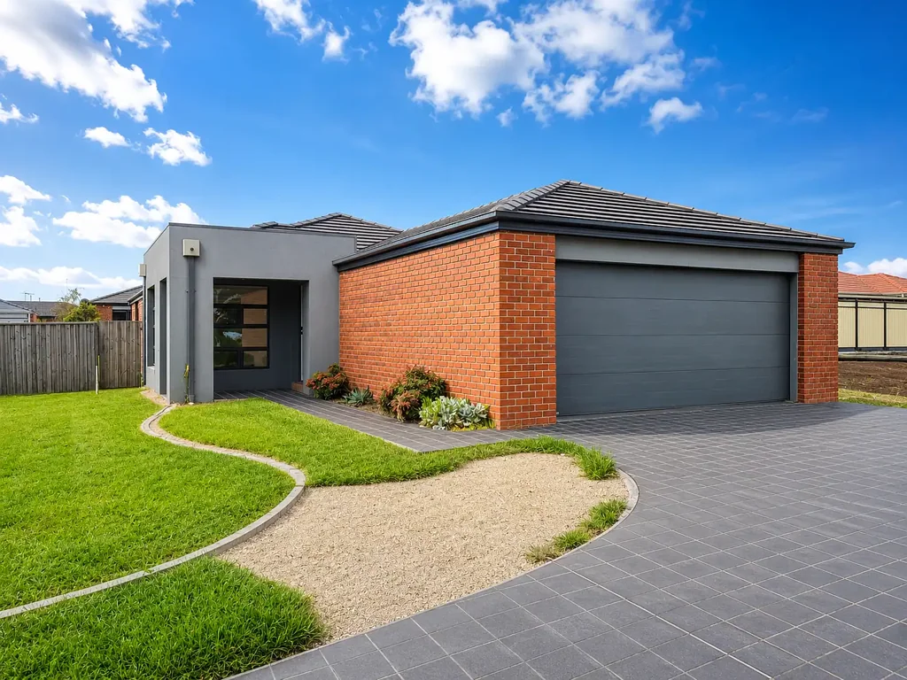 AMAZING HOME IN AN EVEN MORE AMAZING LOCATION!