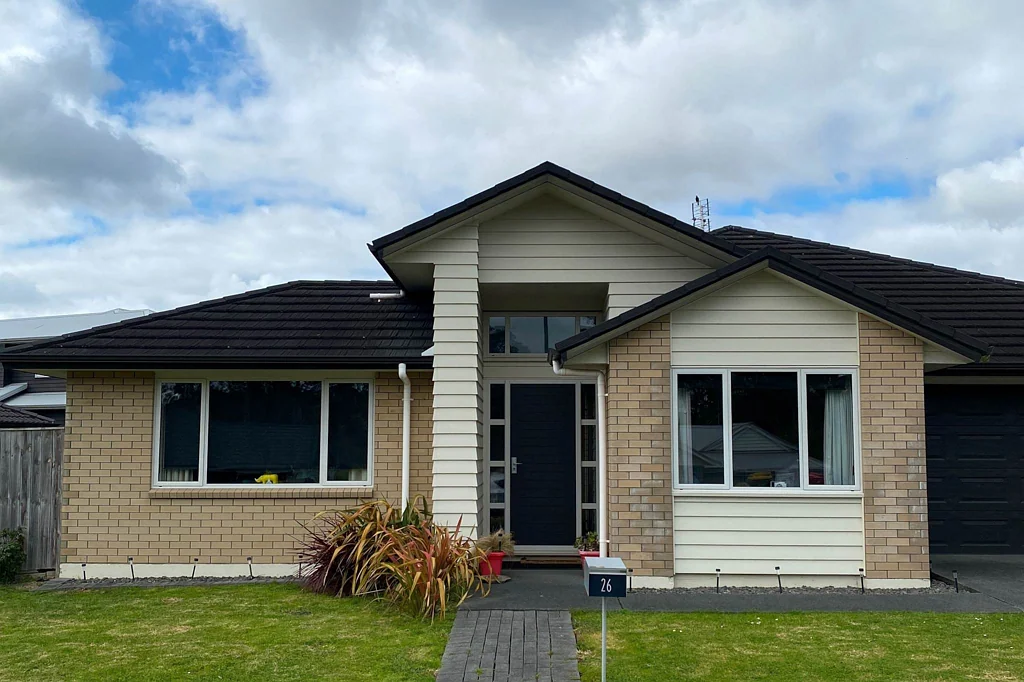 Large 4 Bedroom family home in Millwater