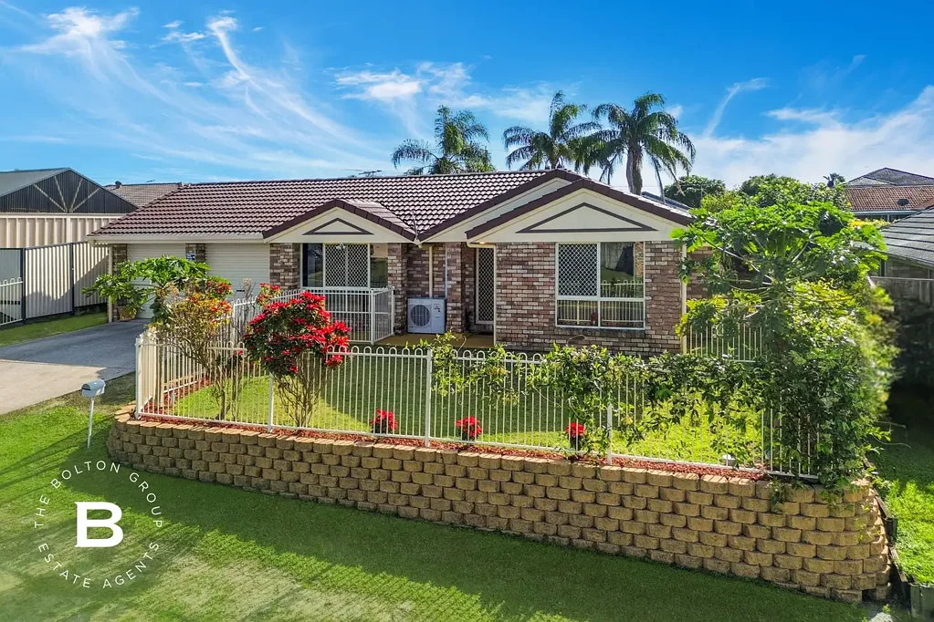 Eagleby 4 Bedroom Picture-Perfect Yard, Family-Focused Living