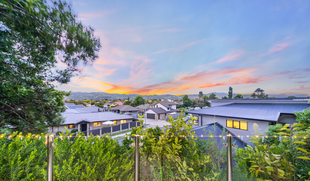 12 Laura Fergusson Grove, Fairfield, Lower Hutt, 4 habitaciones, 2 baños