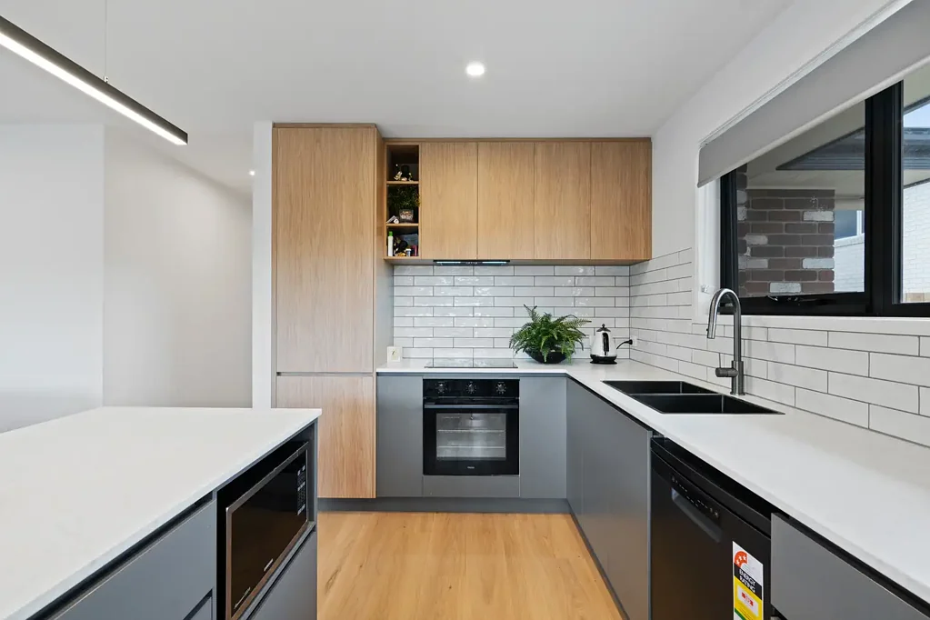 15 Kotona Street, Rokeby, TAS 7019