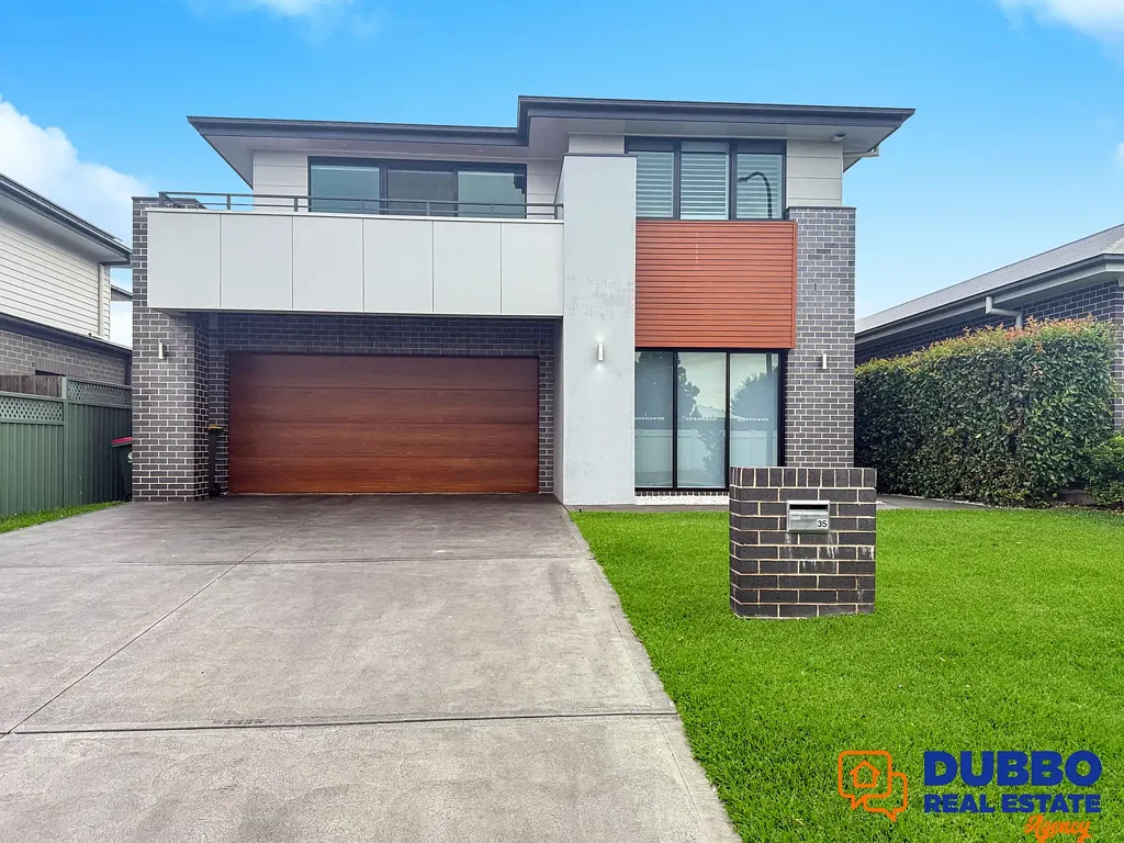 Dubbo 5房  Modern Luxury Family Living with Southlakes Open Space as Your Backyard
