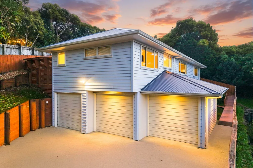 13A Squirrel Lane, Browns Bay, North Shore City, Auckland