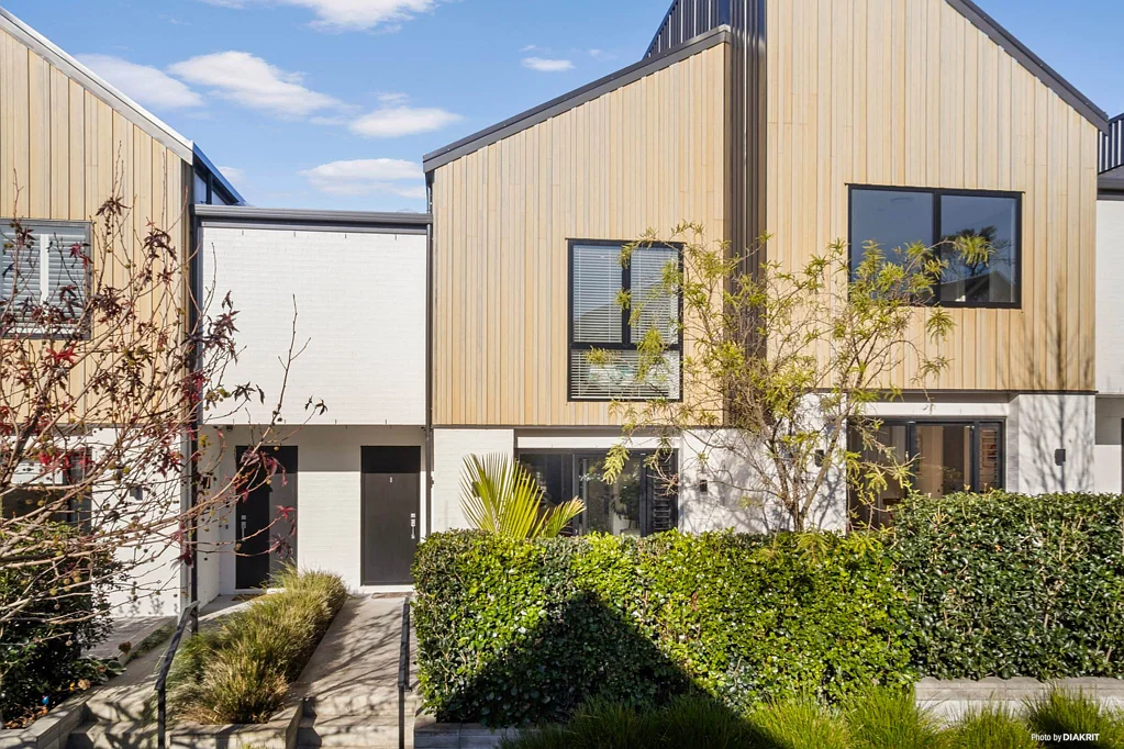 Hobsonville 3ห้องนอน BIG ON SPACE. EVEN BIGGER ON LOCATION