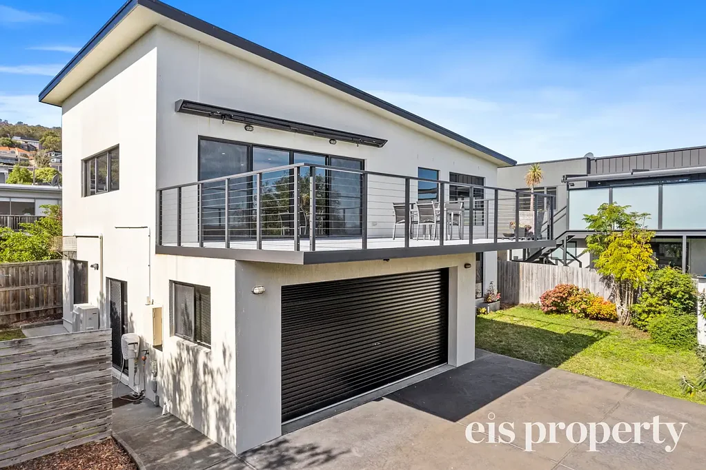 100 Tranmere Road, Howrah, TAS 7018