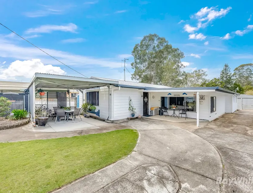 11 High School Road, Gin Gin, QLD 4671, 2房, 1浴, House