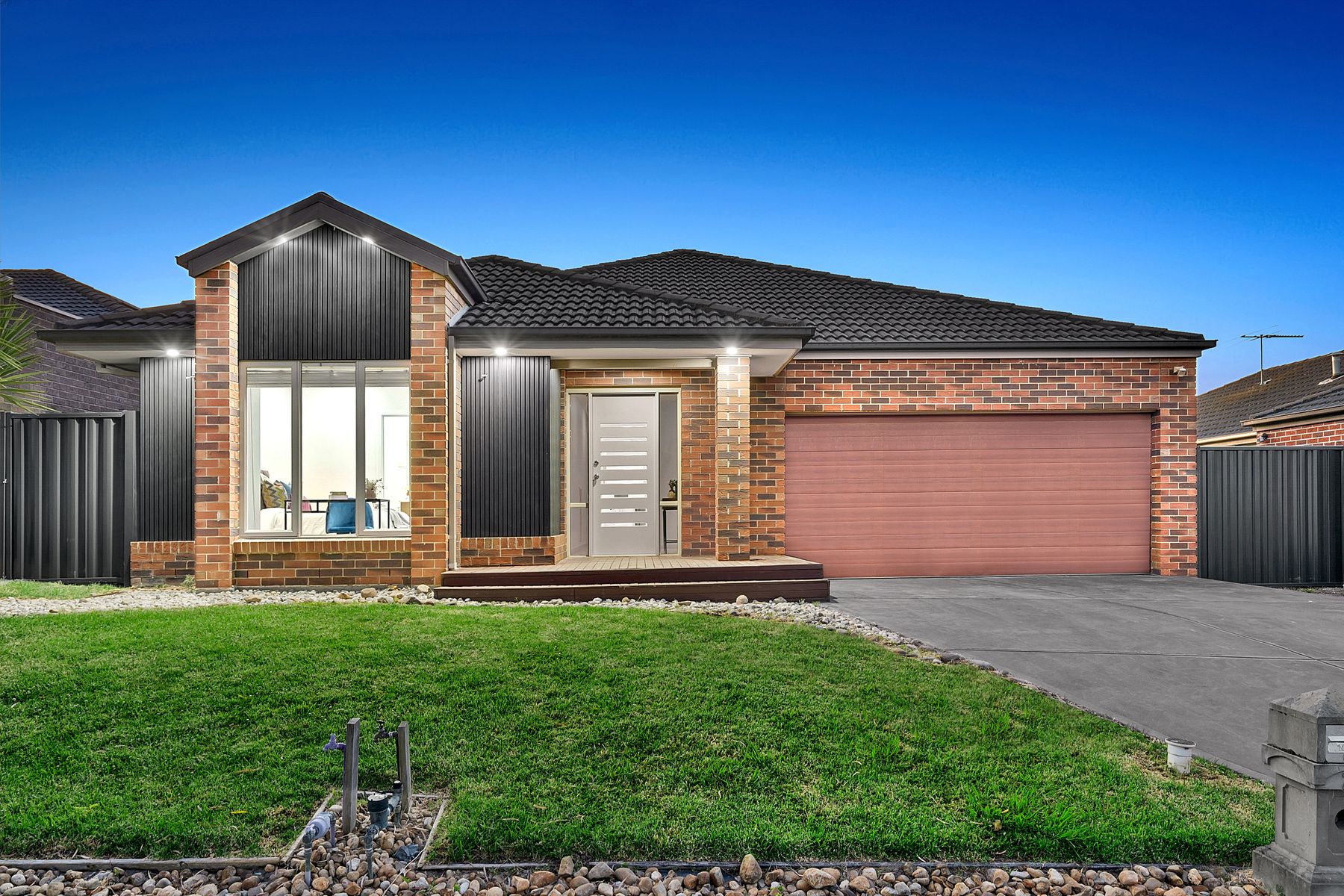 28 SAGAN DR, CRANBOURNE NORTH VIC 3977, 0 ห้องนอน, 0 ห้องน้ำ, House