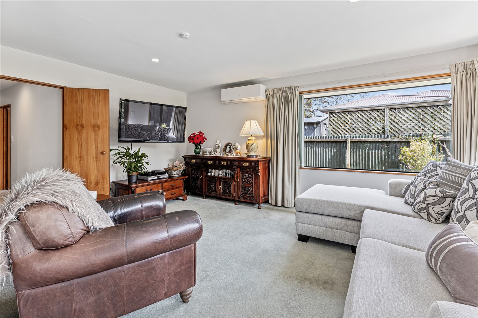 121a Hawford Road, Opawa, Christchurch, 3 rūma, 2 rūma horoi, Townhouse