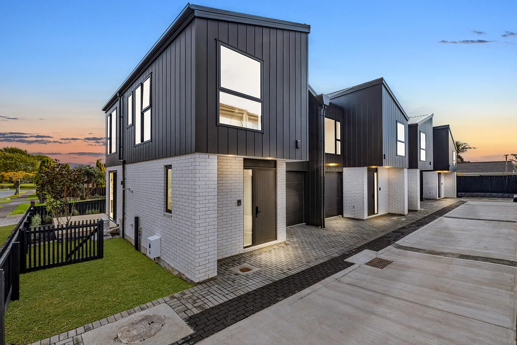 Farm Cove 4房  Unbeatable Location - Walk to Top Schools!