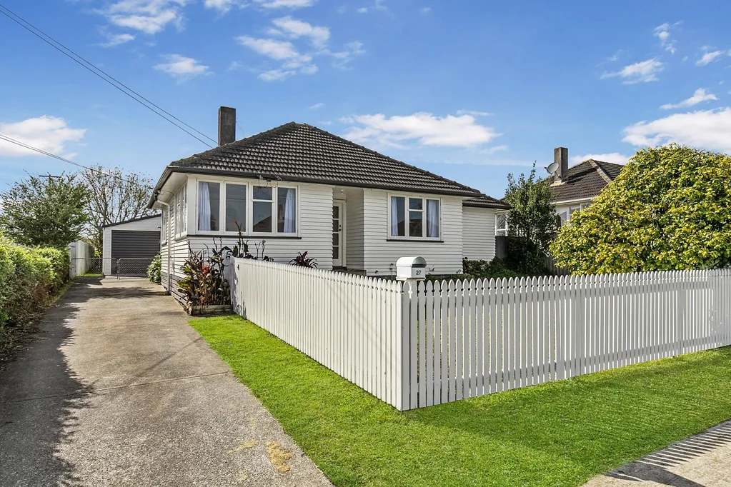 Manurewa, 5 bedrooms
