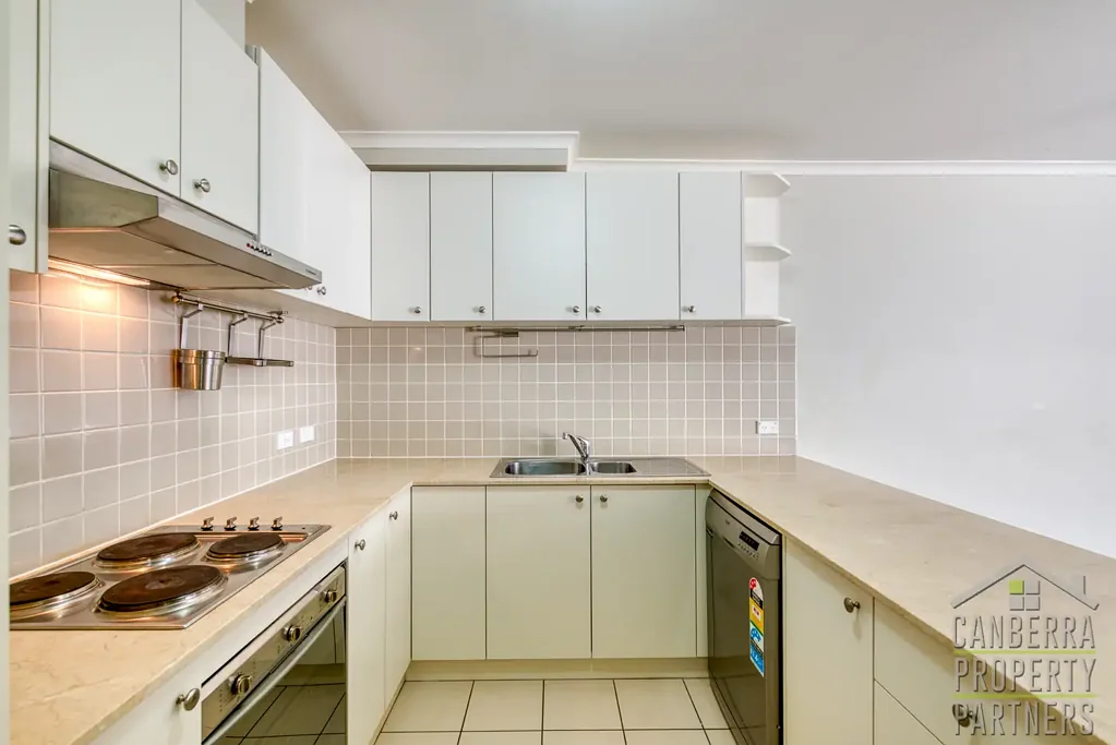 Be Quick - Large Unit in Sought After Complex