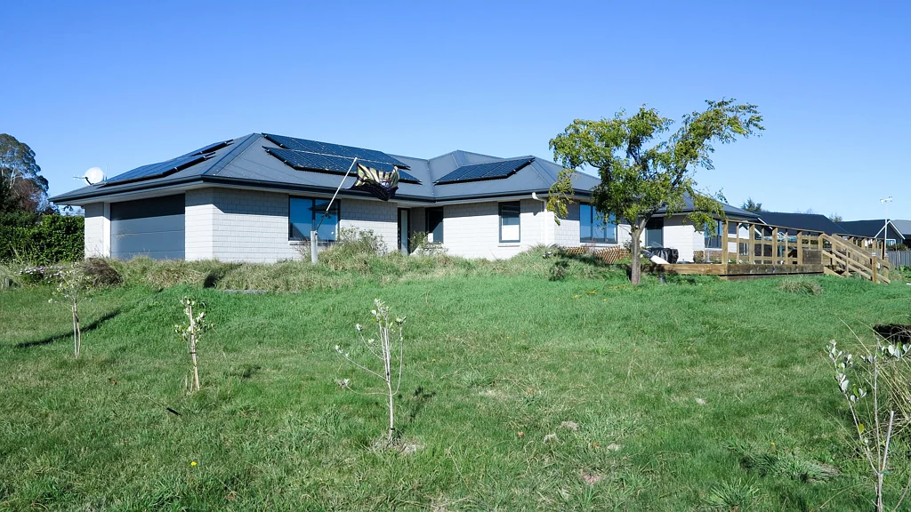 Waipukurau and Surrounds 4غرفة نوم Mortgagee Tender
