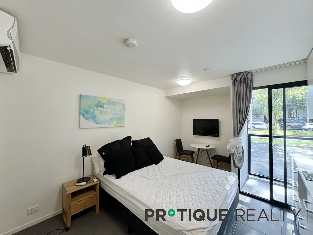 Impressive Fully Furnished studio in North Melbourne