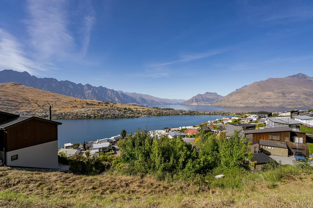 Queenstown Build now or land back for the future