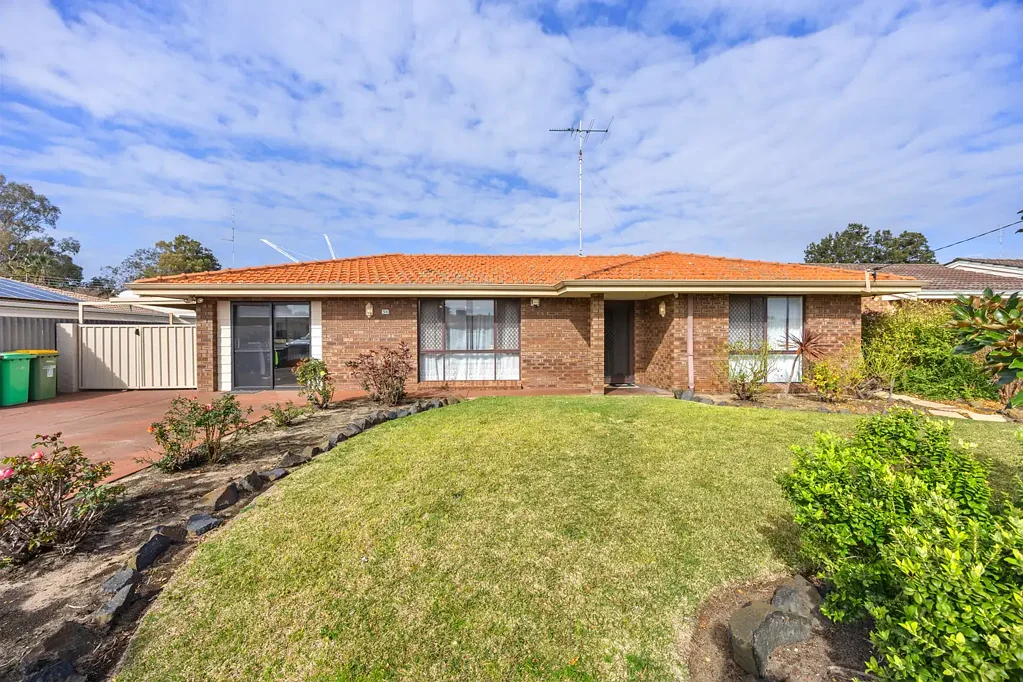 Carey Park 4房  Invest Now, Move In Later
