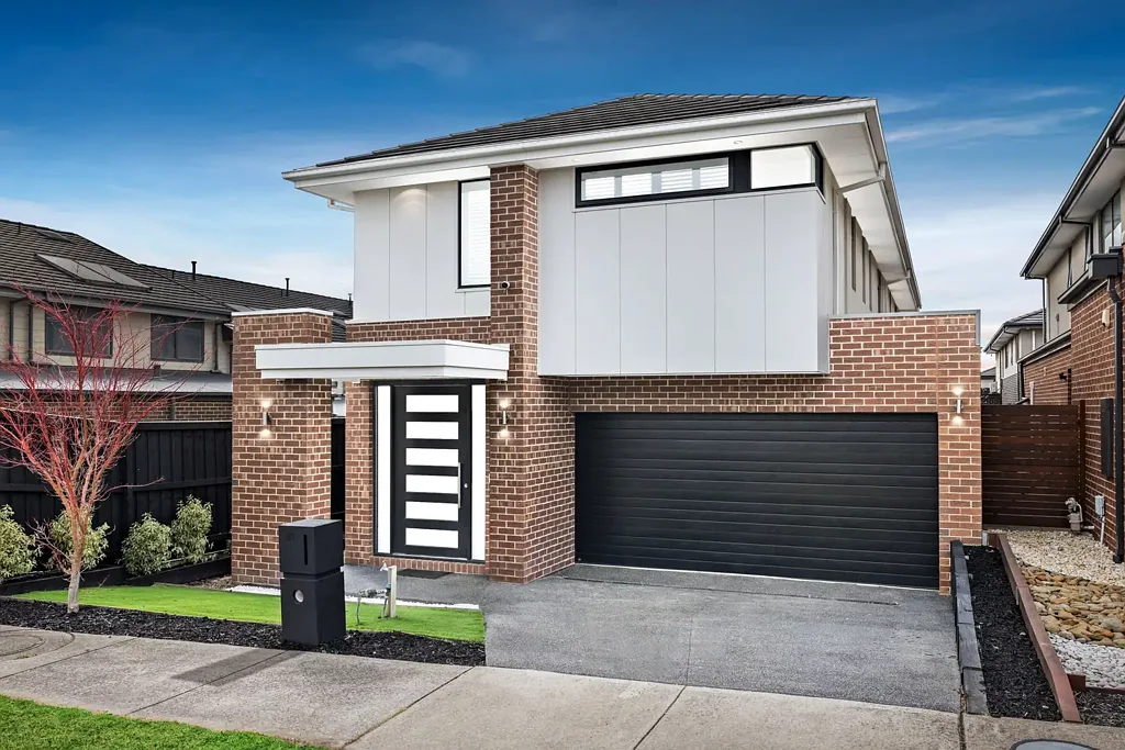 Wantirna South 4ਬੈੱਡਰੂਮ Modern Grandeur Meets Family Comfort
