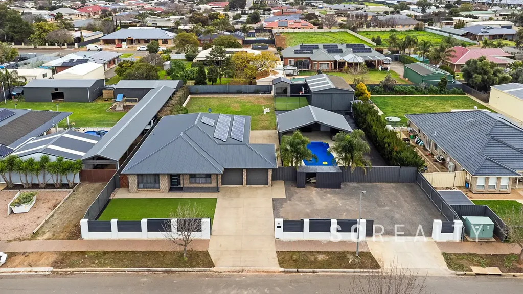Angle Vale 4 Bedroom FAMILY SPACE WITH ALL THE FEATURES YOU CAN FIND