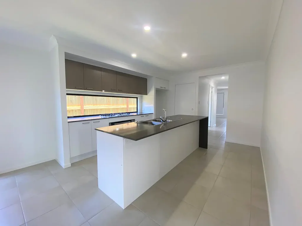 Stunning 3-Bedroom Home In Beautiful Estate
