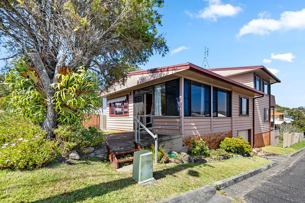 7 Beranghi Street, Crescent Head, NSW 2440
