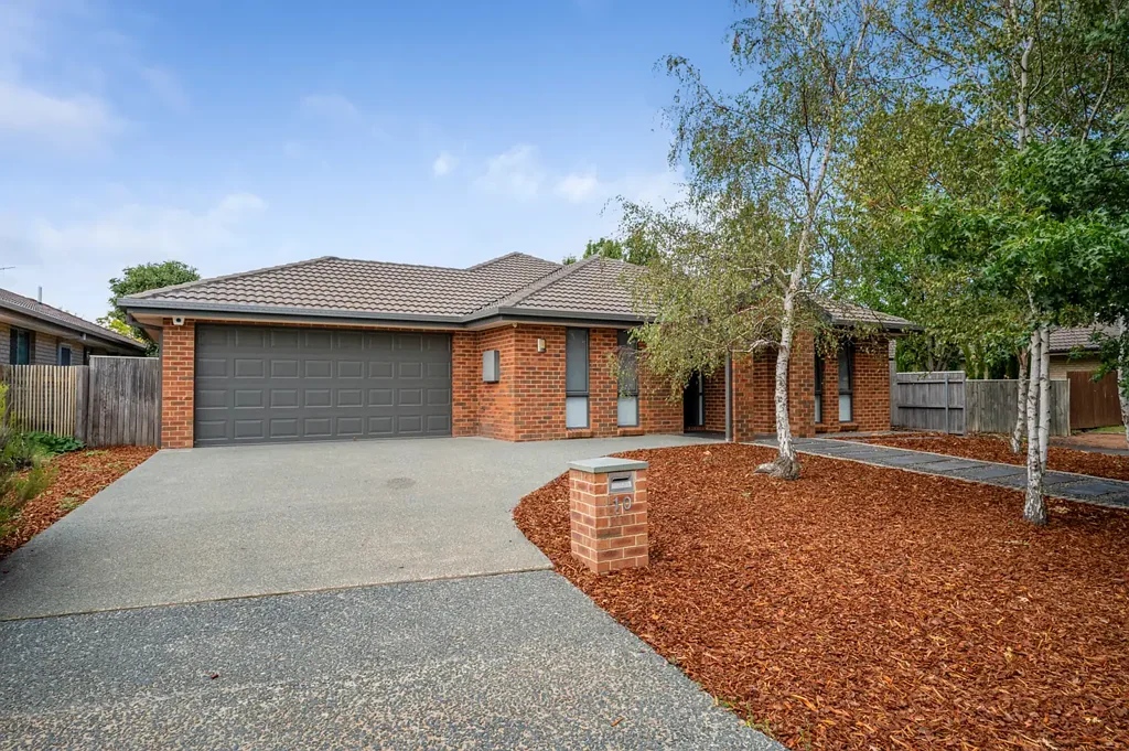 Harrison 4房  High quality low maintenance family home