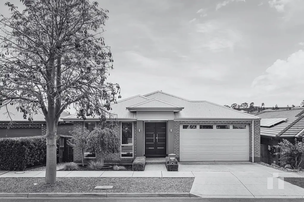 54 Merredin Circuit, Doreen, VIC 3754