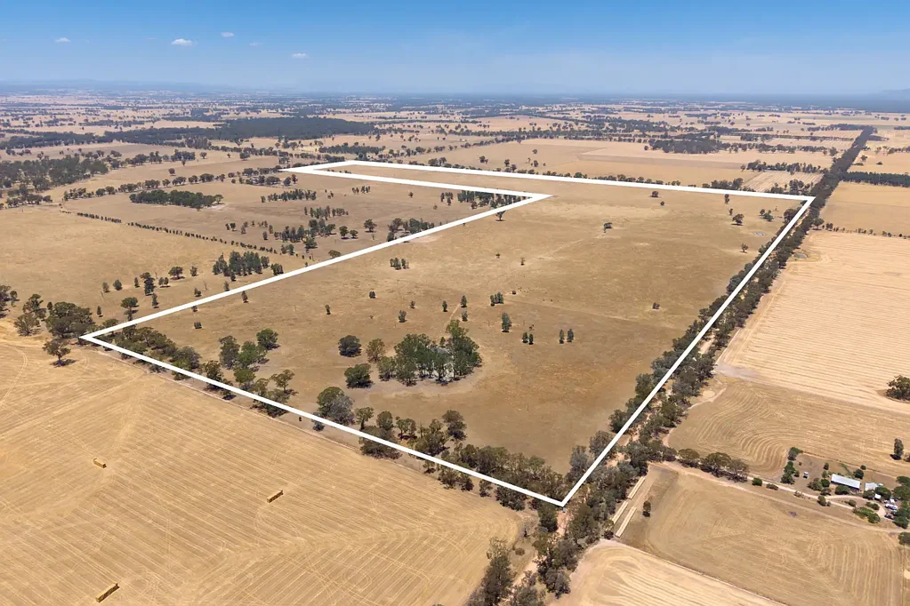 Norong  Prime 320-Acre Cropping and Grazing Land for Sale