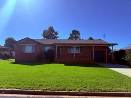 5 Craft Crescent, Condobolin