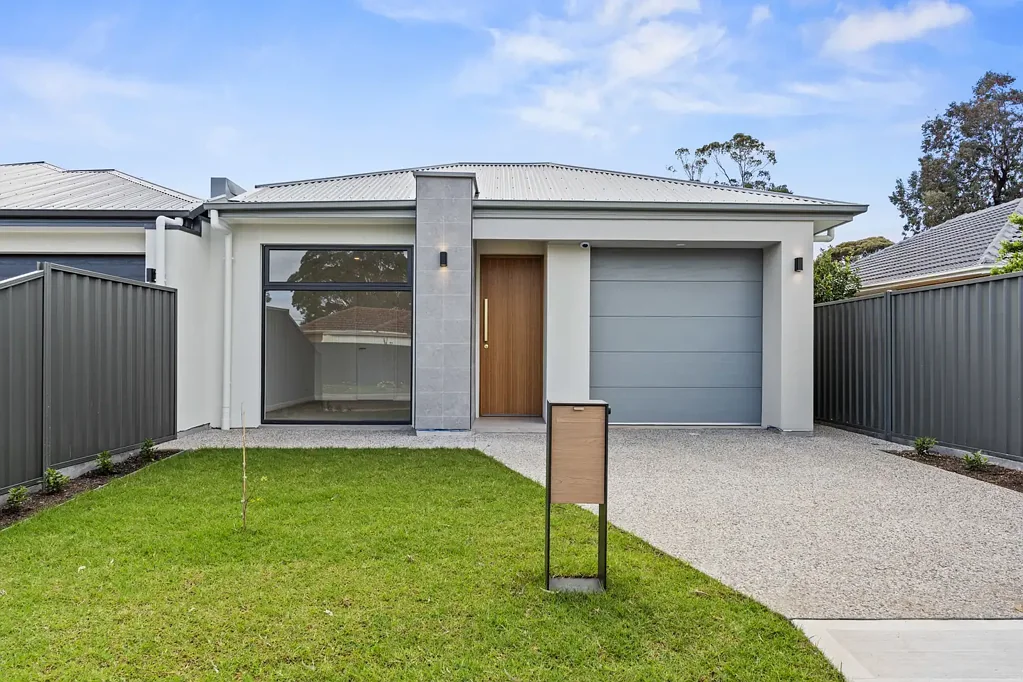 Valley View 4Habitaciones Contemporary Comfort Meets Convenient Living