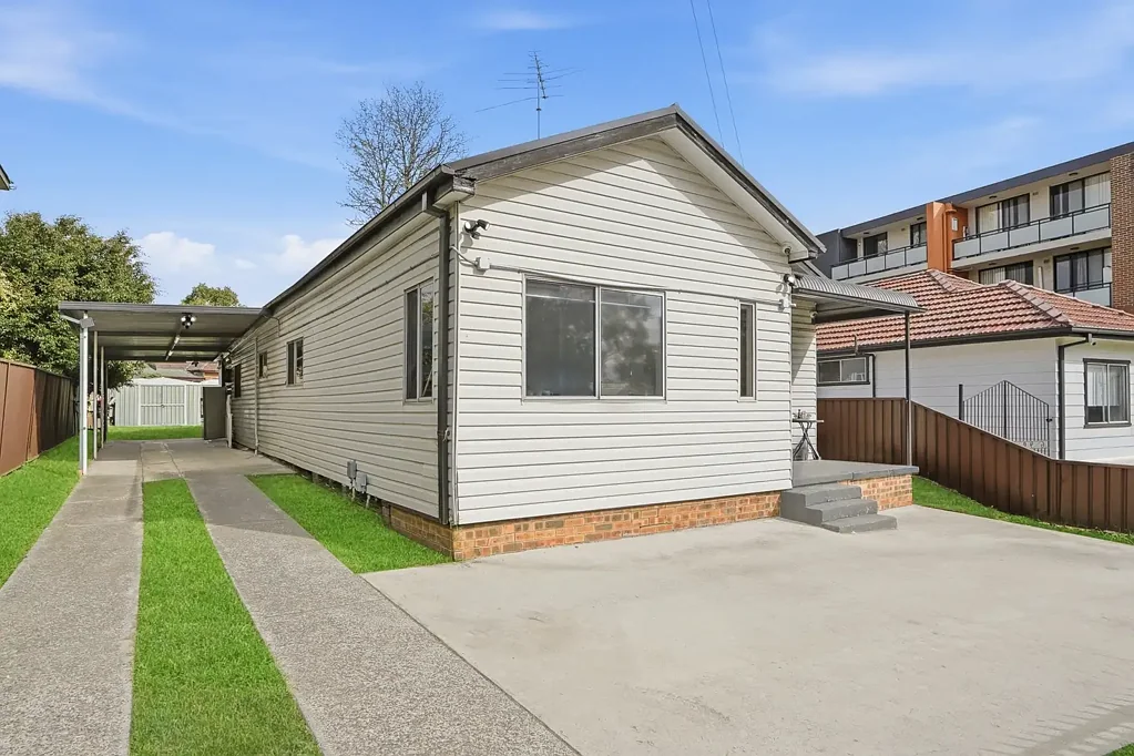7 Mombri Street, Merrylands, NSW 2160