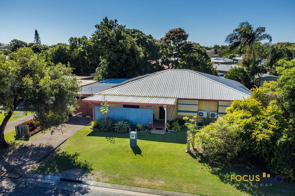 11 Farquhar Street, Beaconsfield, QLD 4740