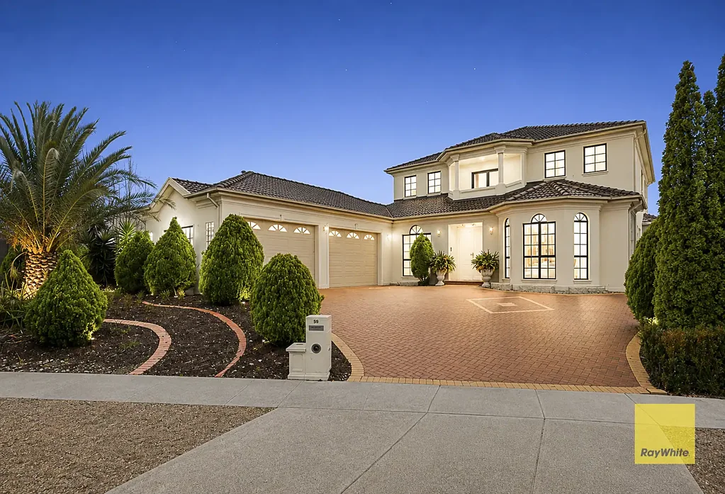 Hoppers Crossing 6chambre Grand Family Living with Resort-Style Luxury - 1392SQM