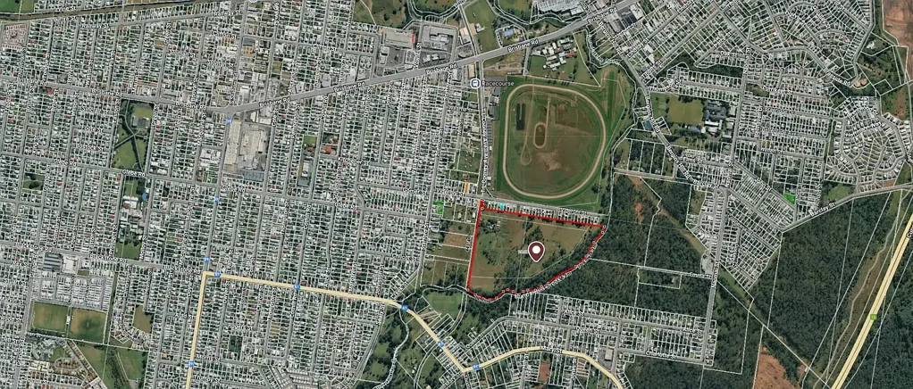 Bundamba 3部屋 Outstanding Acreage Home – 23A Videroni Street, Bundamba QLD 4304