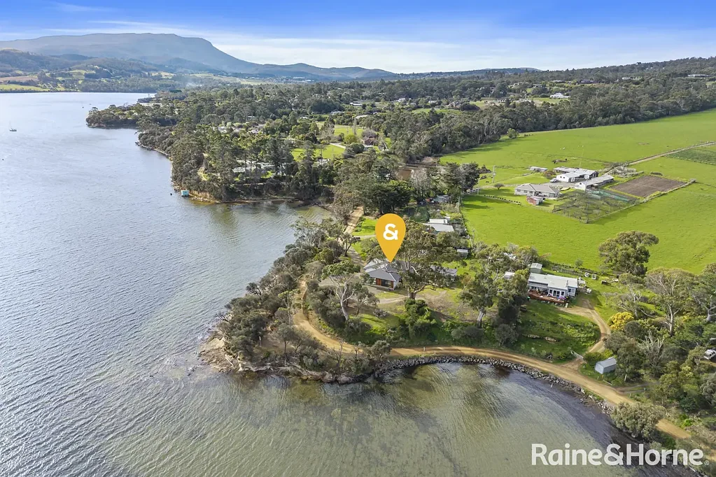 89 Wingara Road, Howden, TAS 7054