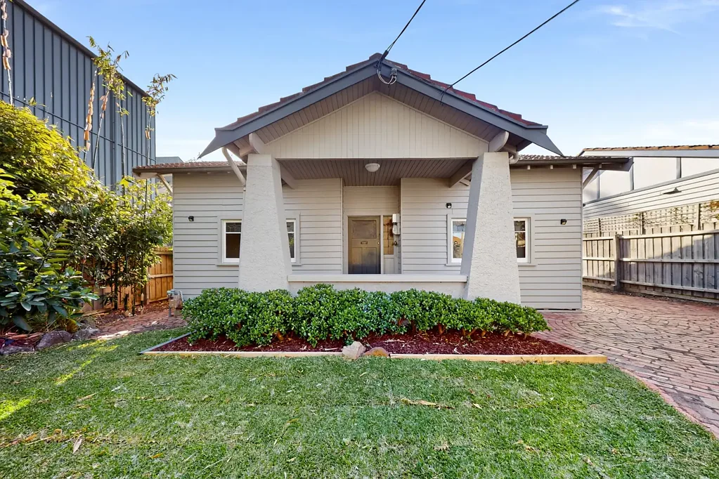 Californian Charm in Parkside Locale