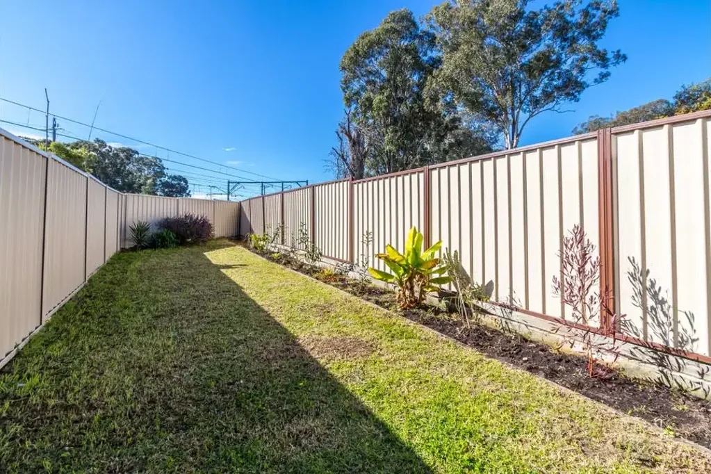 Modern 2-Bedroom Home in a Convenient Blacktown Location