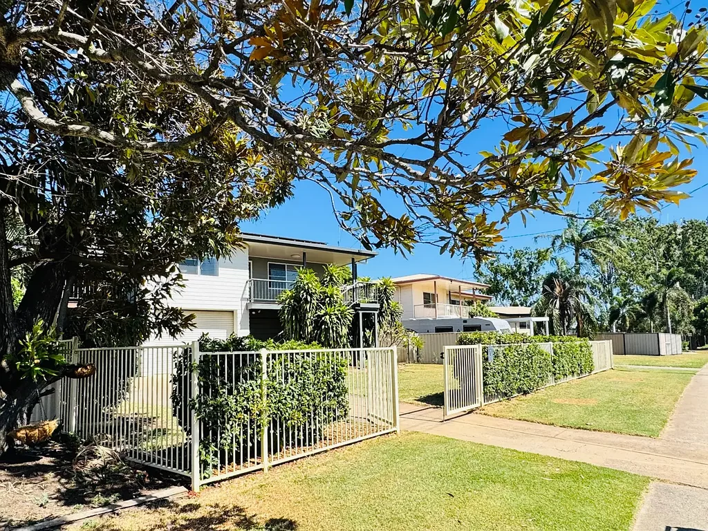 5 CLEMENTS Street, Moranbah, QLD 4744