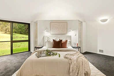 1 Nullamanna Road, Camp Mountain, QLD 4520, 4 slaapkamers, 2 badkamers, House