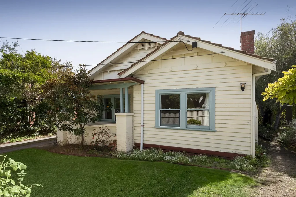13 Prahran Grove, Elsternwick, VIC 3185