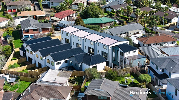 Bucklands Beach 4房  Prime Location with Top Education