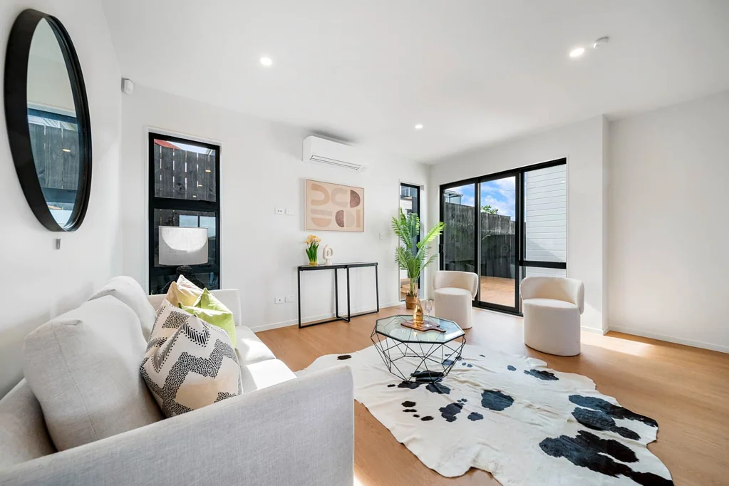 Mangere 4Moenga Clear Instructions to Sell Before Christmas!