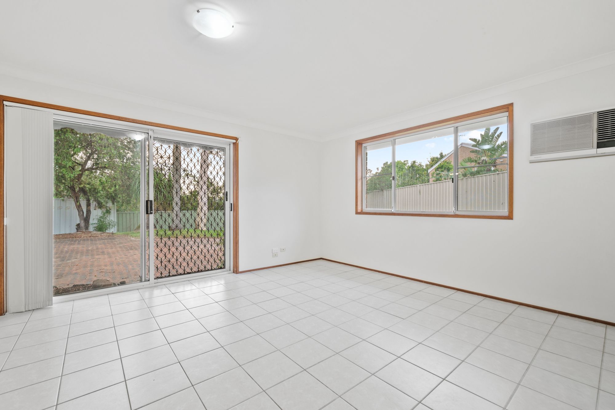 1 SARAH CL, KILLARNEY VALE NSW 2261, 0 कमरे, 0 बाथरूम, House