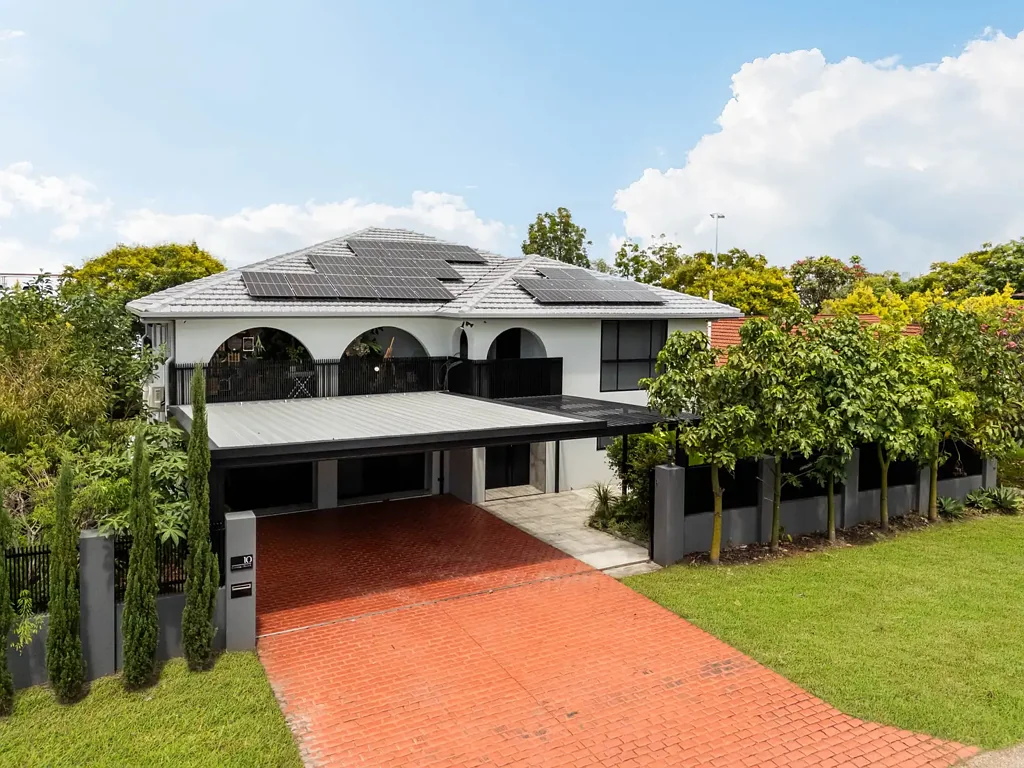 10 Cosmic Street, Robertson, QLD 4109