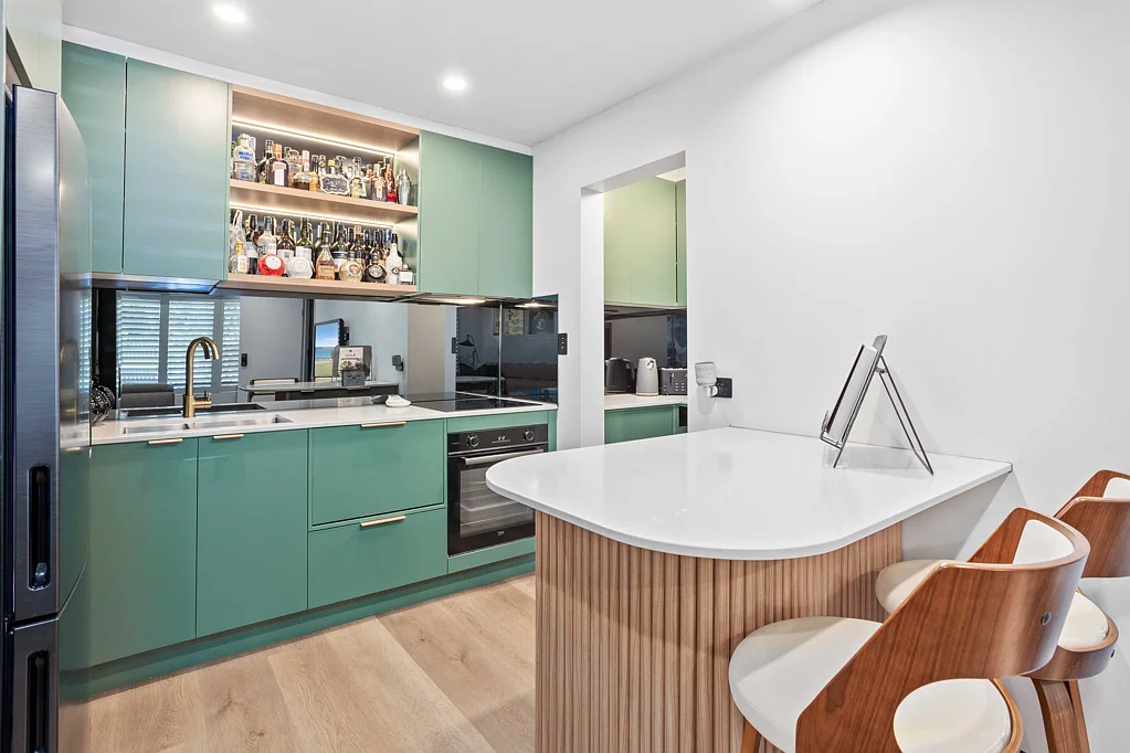 1/1 Lind Avenue, Palm Beach, QLD 4221