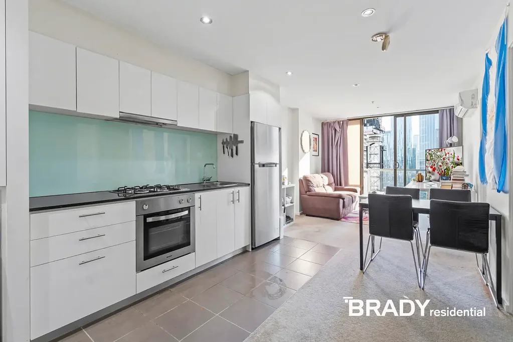 2404/8 Exploration Lane, Melbourne, VIC 3000