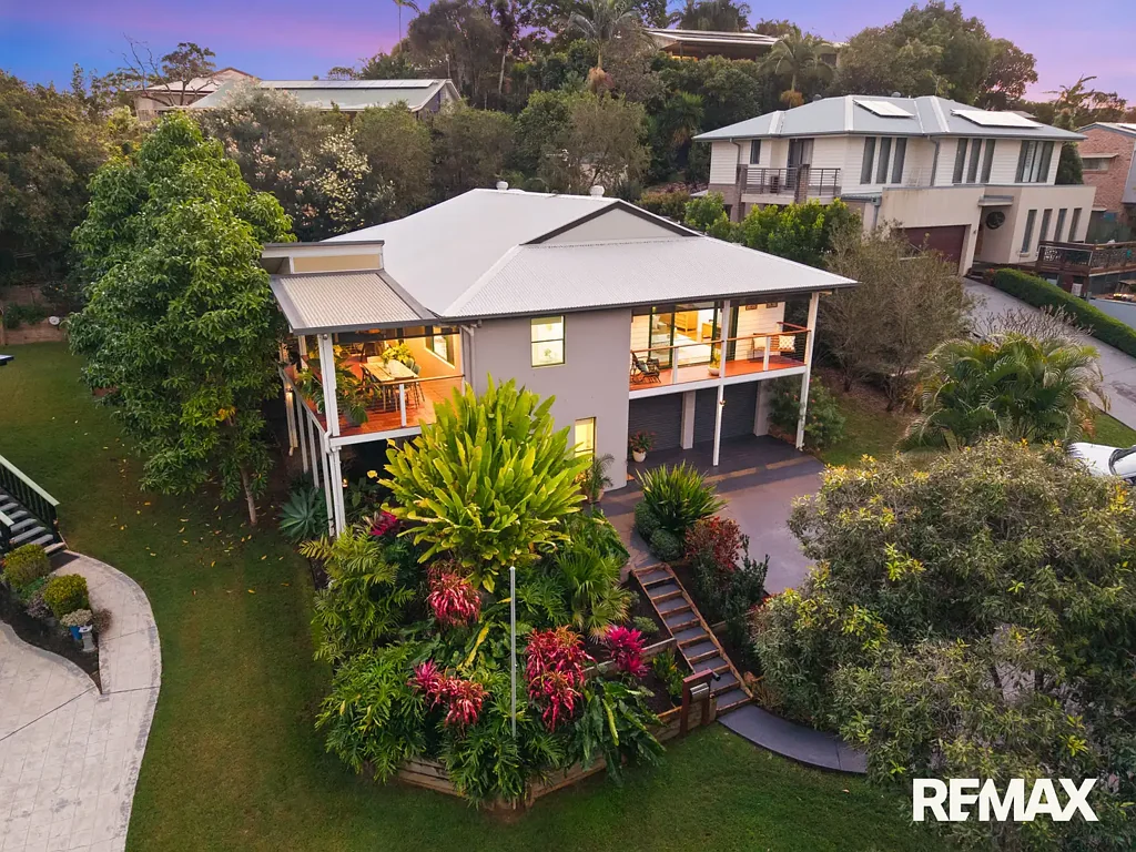Woombye 3ਬੈੱਡਰੂਮ Generous Woombye Living with Space, Gardens and Exceptional Storage