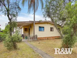 6 Clune Place, Blackett