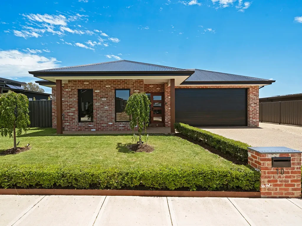 10 Hill Court, Mansfield, VIC 3722