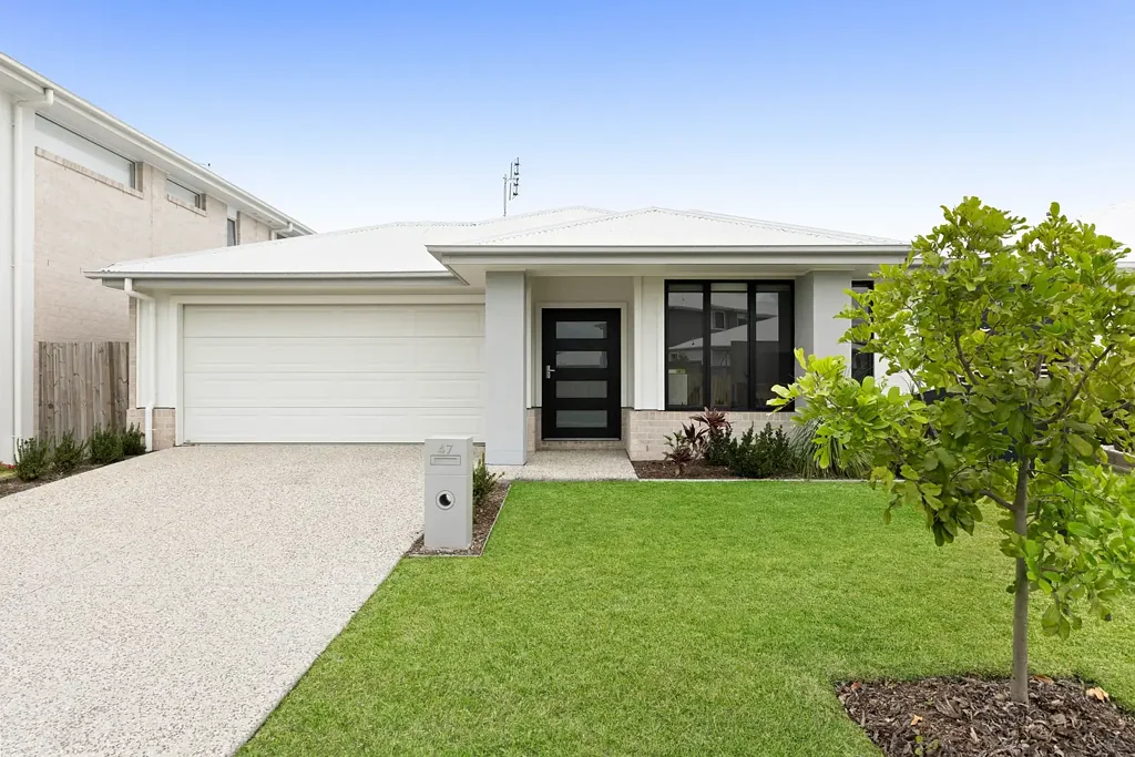 47 Titan Crescent, Banya, QLD 4551