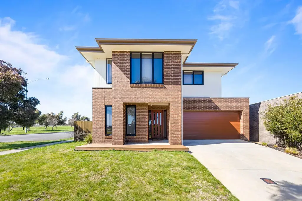 Spacious & Modern Four-Bedroom Family Home in Lucas