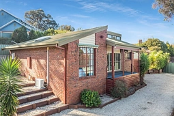311A Rowan Street, Golden Square